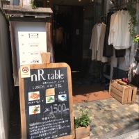 nR table 表参道店